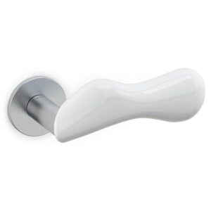 Olivari – Maniglia CHELSEA ottone CROMO SATINATO/BIANCO M232RB8B MB