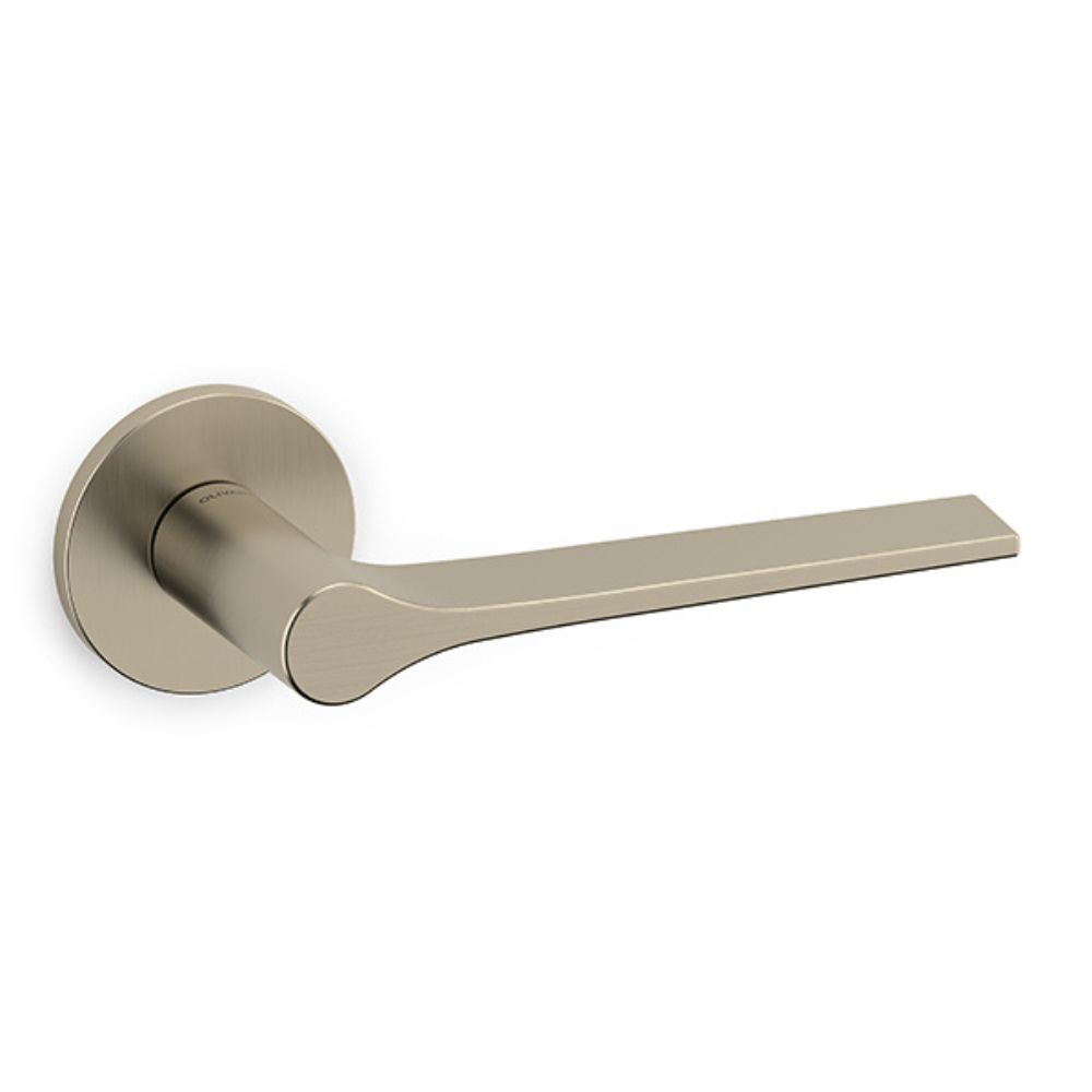Olivari – Maniglia LAMA "L" ottone SUPERNICHEL SATINATO M106RY8B NS