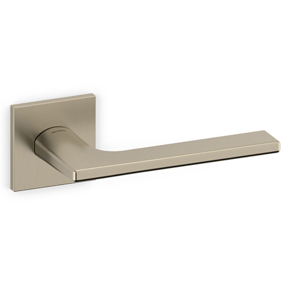 Olivari – Maniglia LOTUS Q ottone SUPERNICHEL SATINATO M241RB8B NS