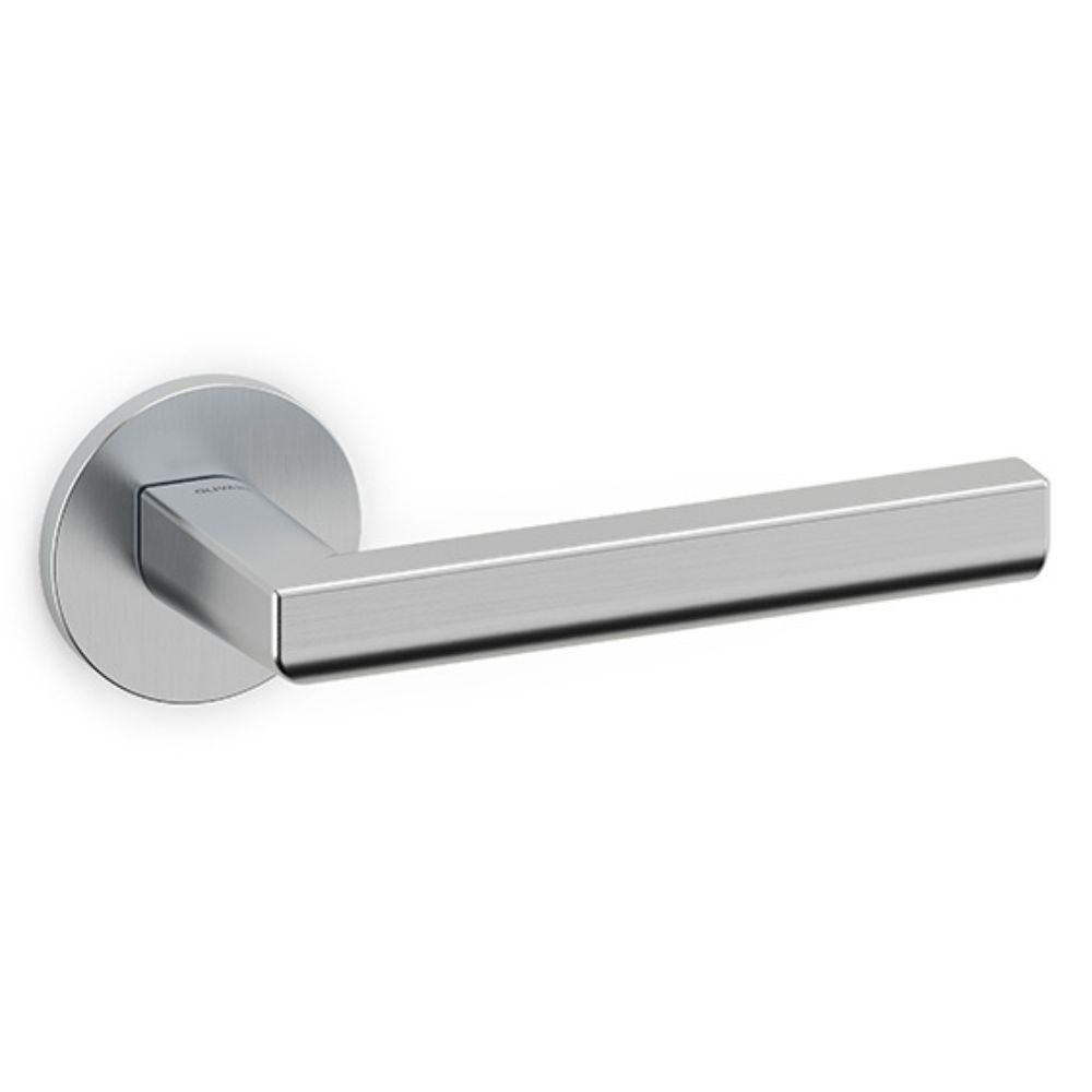 Olivari – Maniglia OKAY ottone CROMO SATINATO M262RB8B CO