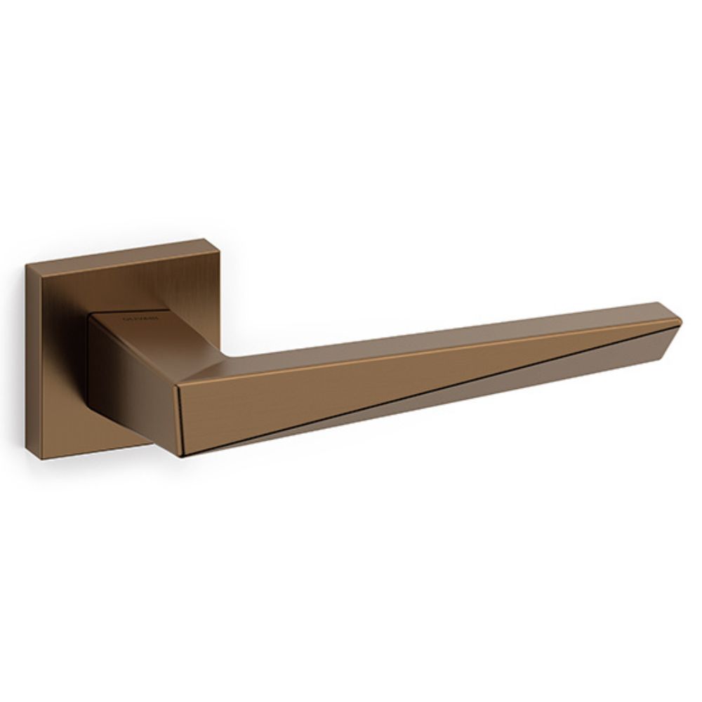 Olivari – Maniglia SKY ottone SUPERBRONZO SATINATO M214RB8 DS